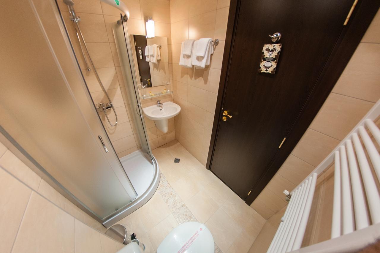 Hotel Chateau Des Bergers Targovishte  Dış mekan fotoğraf